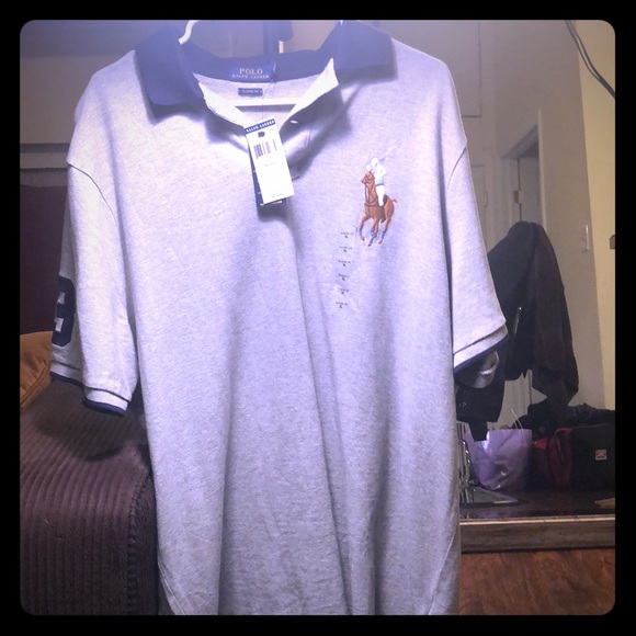 Too big - Picture 1 of 4